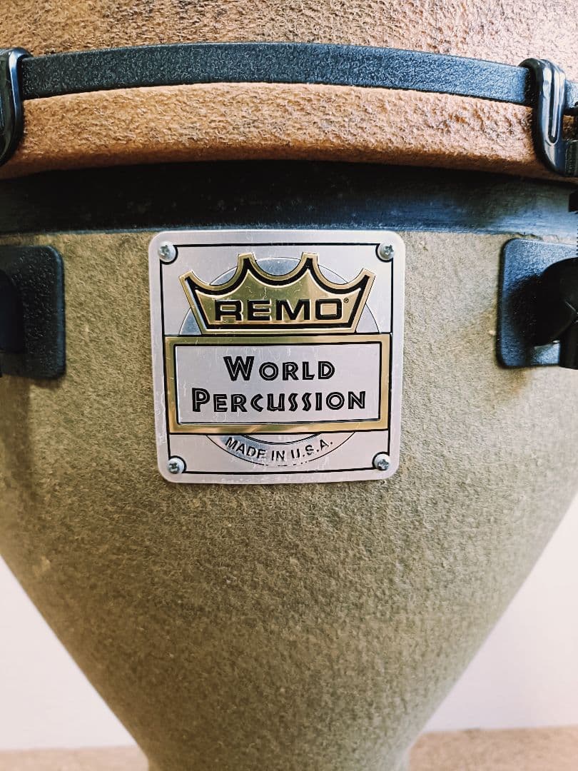 ジャンベ【REMO】12インチ　サイズ約31センチ×約61センチ