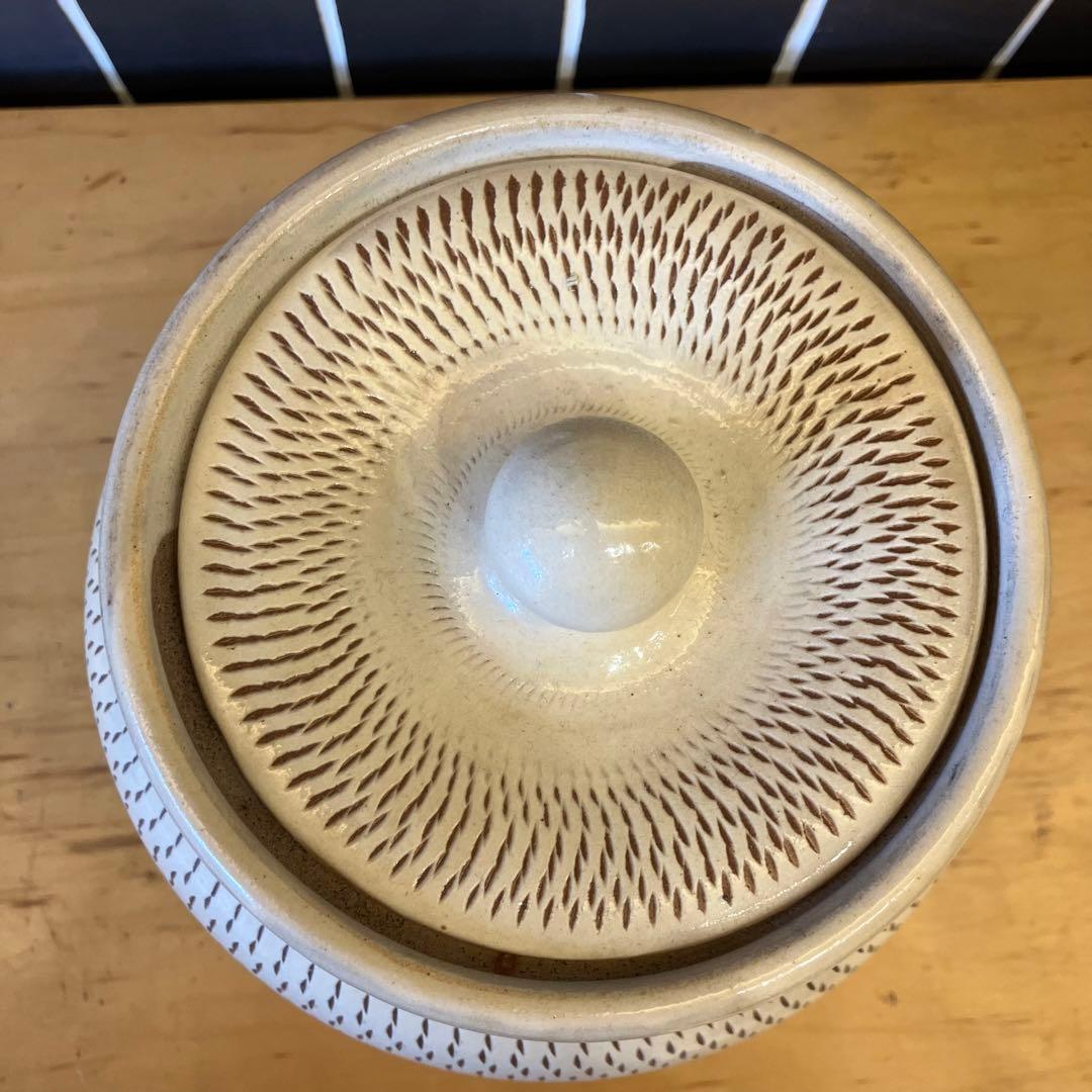 小代焼ふもと窯　井上泰秋作！壺蓋付き飛び鉋【民藝ビンテージ】小鹿田焼（おんたやき