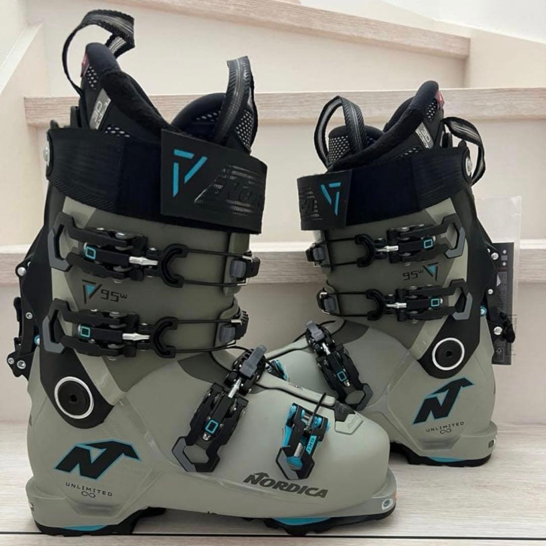 NORDICA ノルディカ アンリミテッド ウォークモード付24.5cm