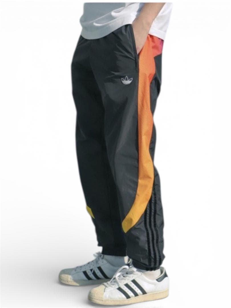 ウォーキング・ランニングウェア adidas SPRT SPRAY TRACK PANTS GN2462