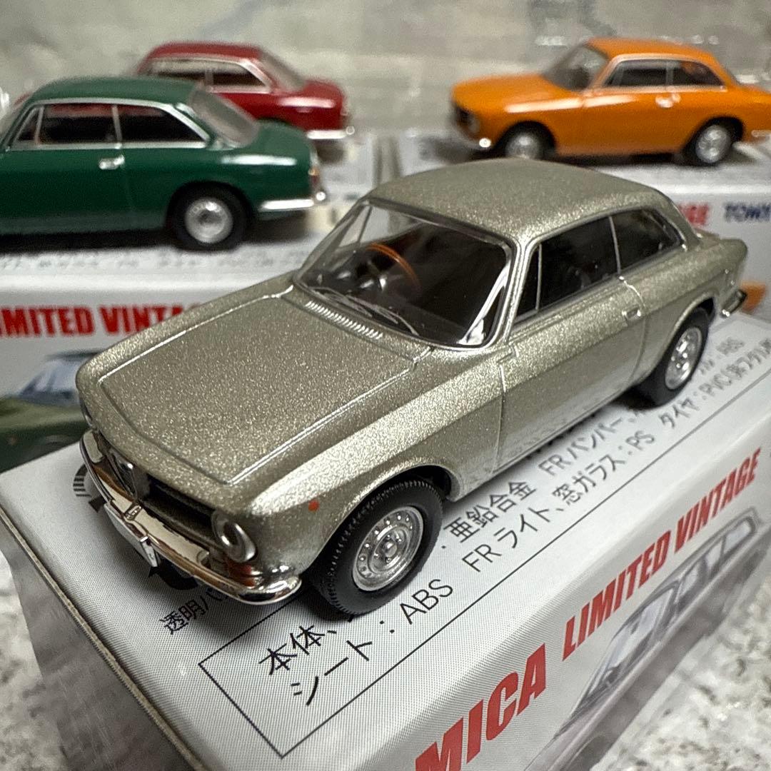 トミカリミテッドヴィンテージ アルファロメオセット