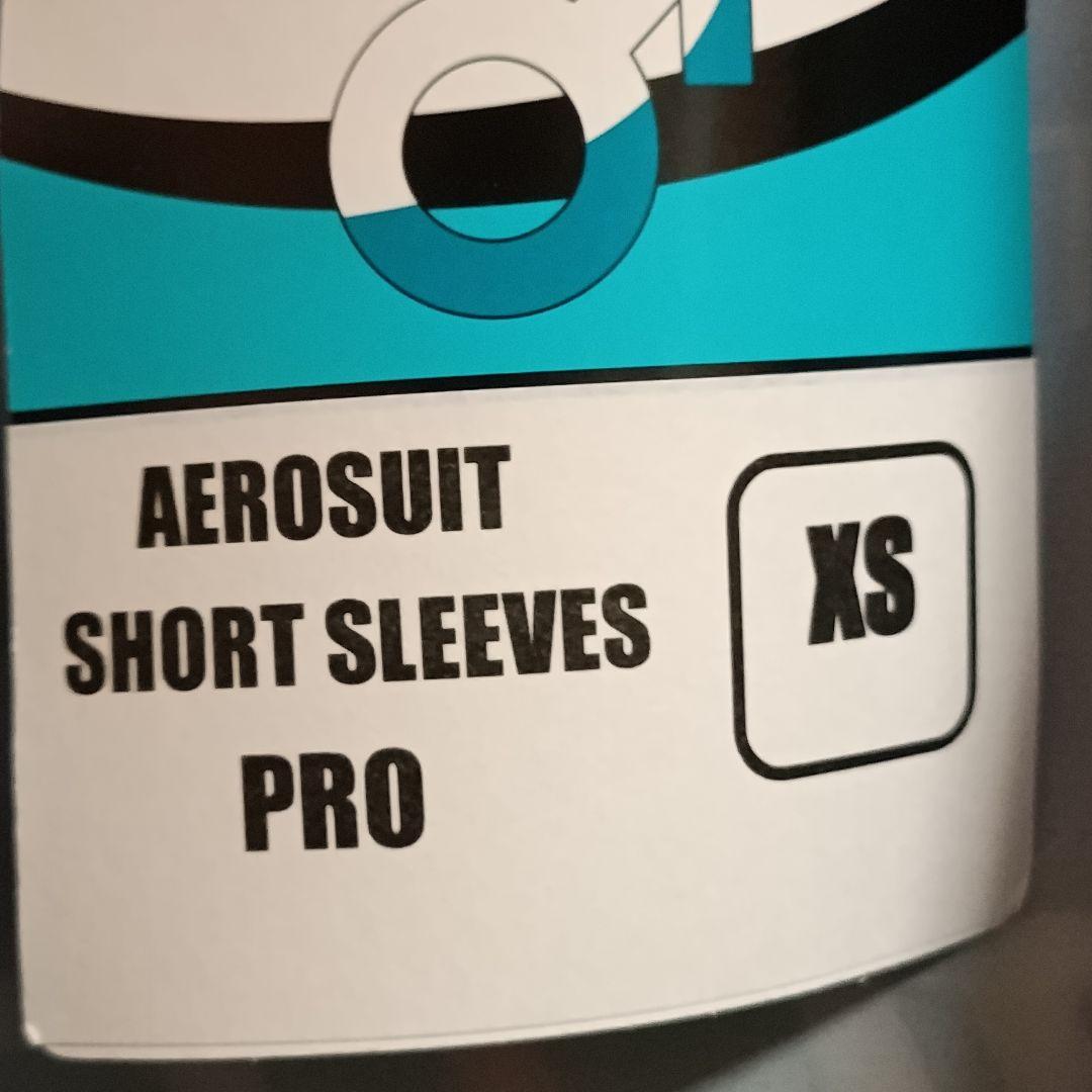 支給品　BERT Containers Doltcini　半袖スキンスーツ