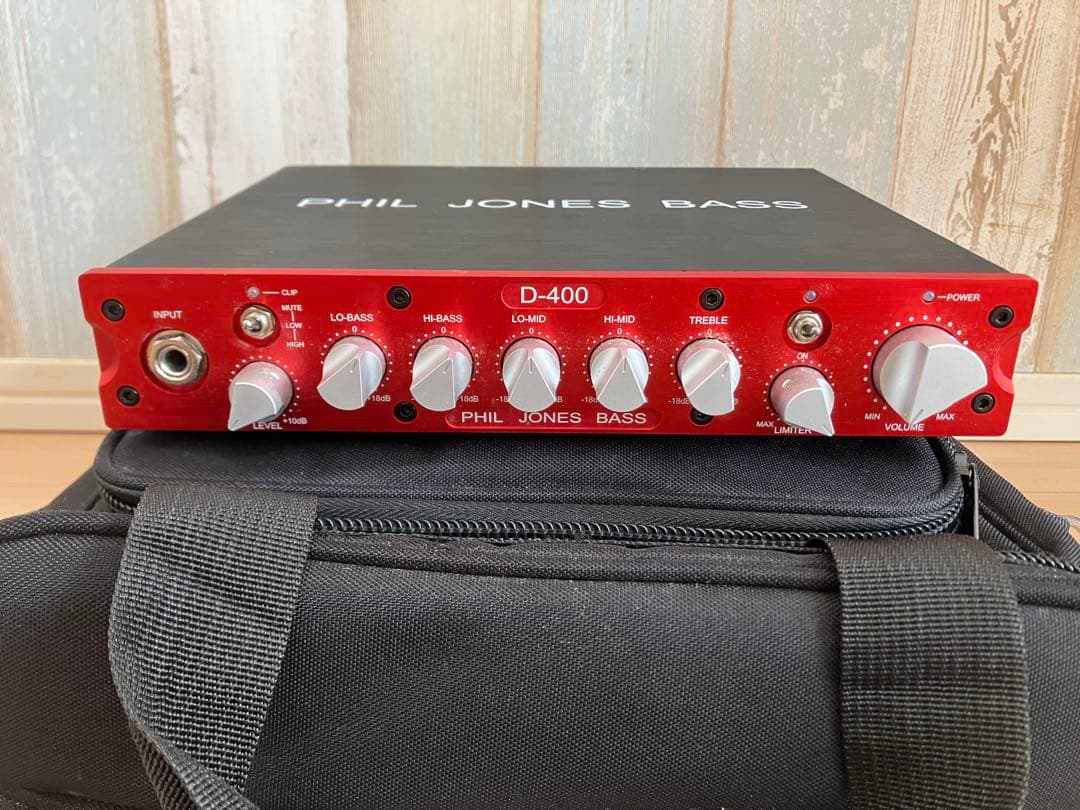 PHIL JONES BASS D-400 ベース用アンプ