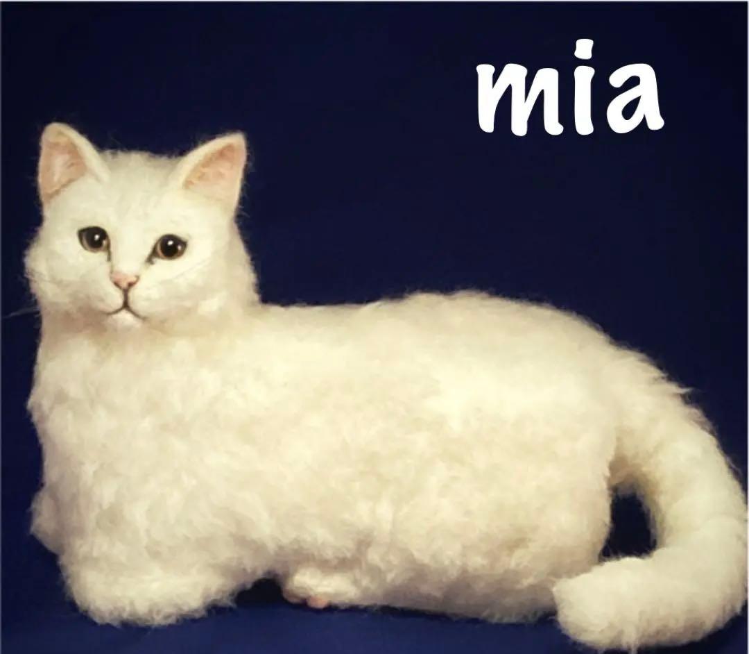 羊毛フェルト 猫 サンプルページ 白猫 L L L ハンドメイド 香箱座り