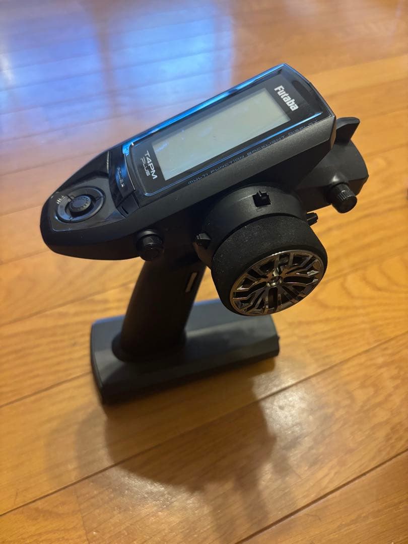 お*ん様 京商　ミニッツ初心者向けレディセット　ボディなし