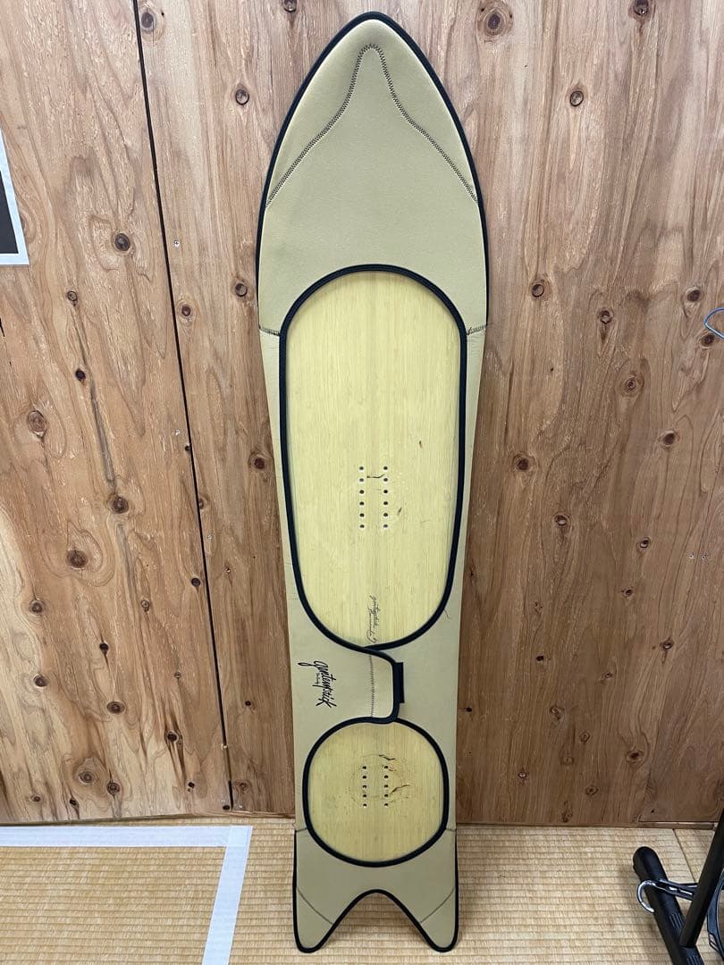 スノーボード GENTEMSTICK BARRACUDA 158