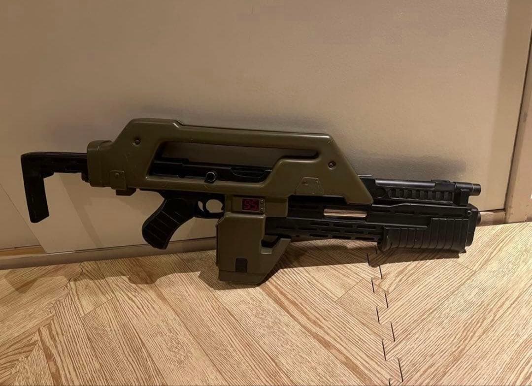 エイリアン　パルスライフル