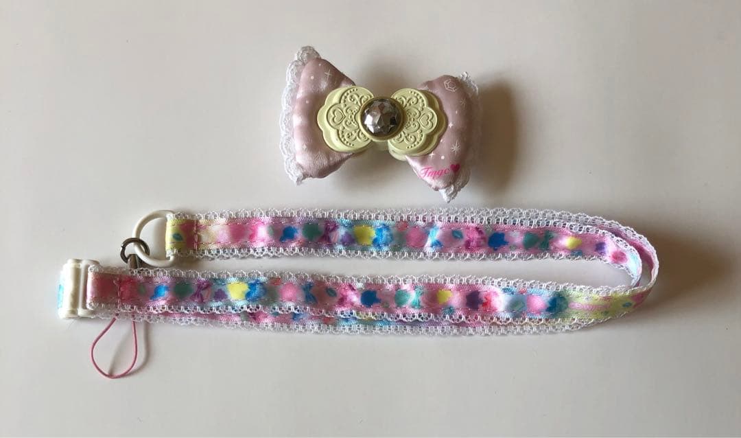 たまデコピアス ゆめみるチェンジリボン (ストラップ付き)