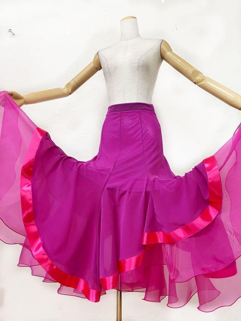 フーシャピンク　新作 社交ダンス用裾サテンテープ 　ロングフレアスカートｄ071