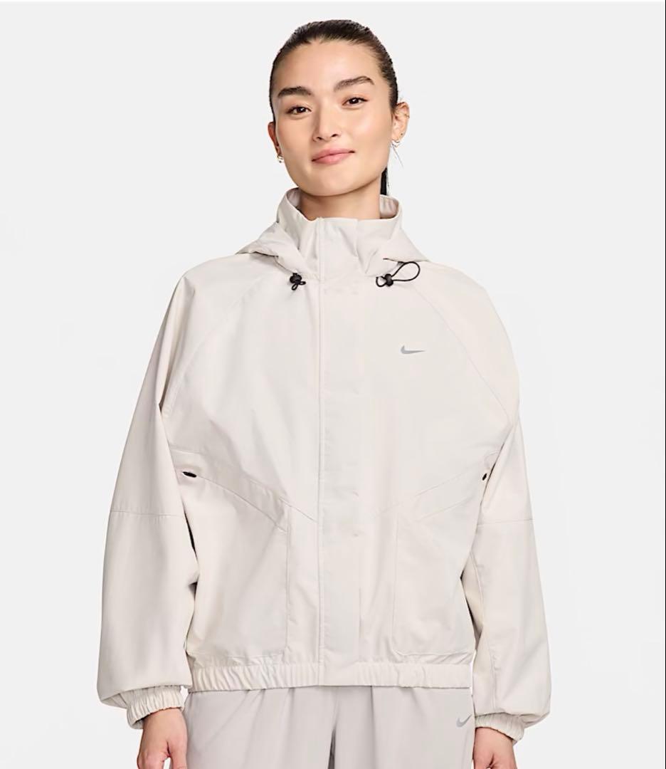 ナイキ Storm-FIT スウィフトウィメンズ ランニングジャケット