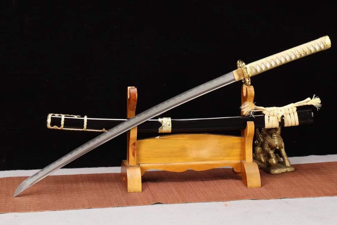 【半太刀一シンロン】 武具　刀装具　日本刀　模造刀 居合刀