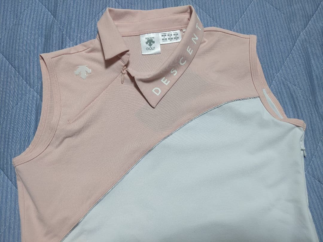 未使用新品タグ付き DESCENTE ゴルフ レディースワンピース ノースリーブ