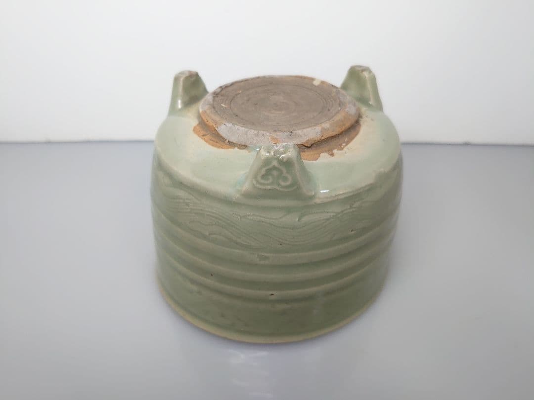中国古玩 古美術 明時代 龍泉窯 天龍寺青磁三足香炉 大型 唐物  茶道具