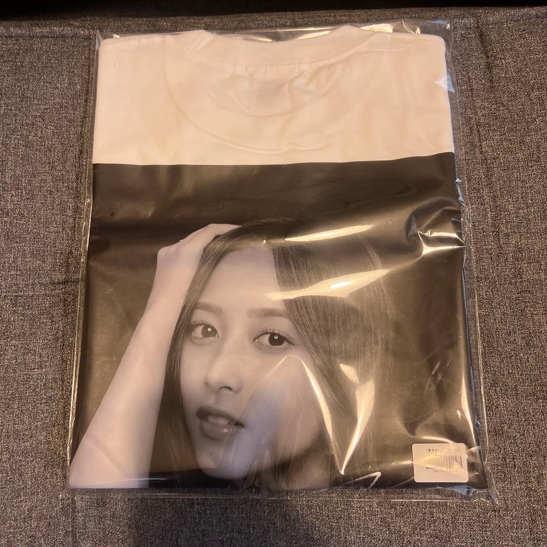 ア*ス様 乃木坂46 乃木坂Mobile 井上和　直筆サイン入りフォトTシャツ