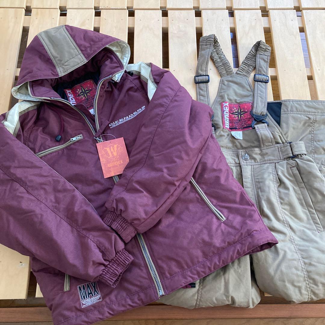WINDEXスキー、スノボーウェア　上下セットアップ（新品未使用）