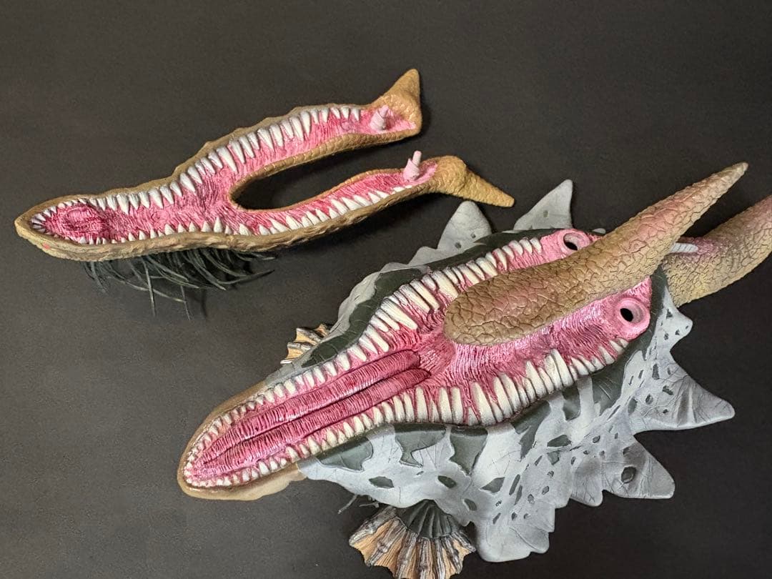ご依頼品　巨大顎海獣スキューラ　ソフビ　改修　リペイント