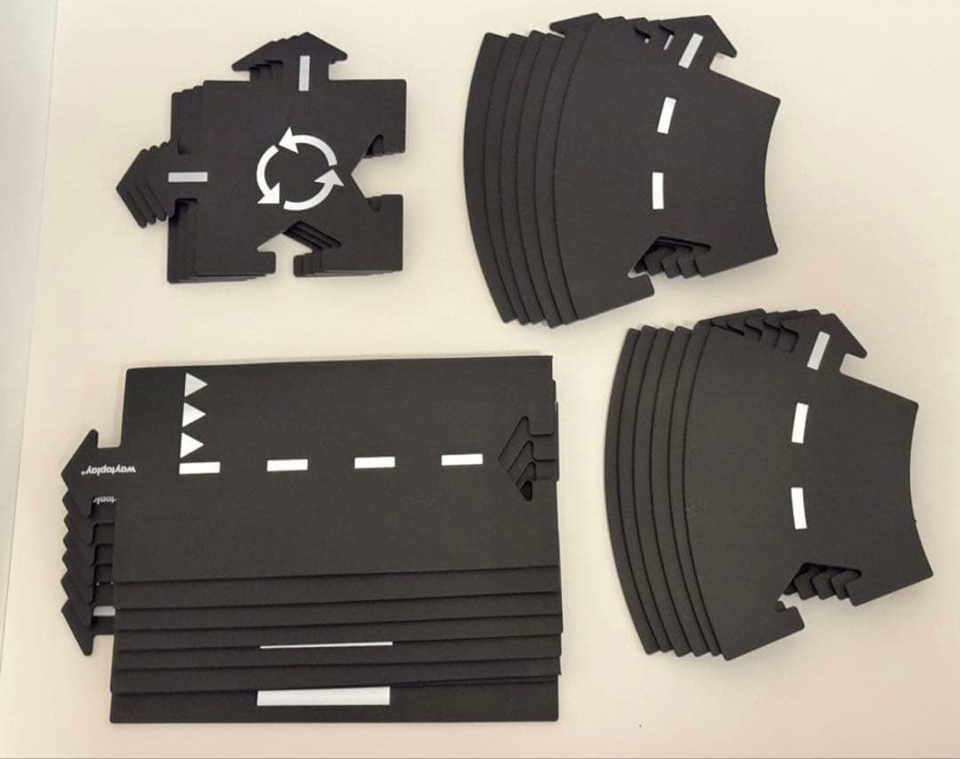 way to play 24ピース　道路マット　おもちゃ 美品