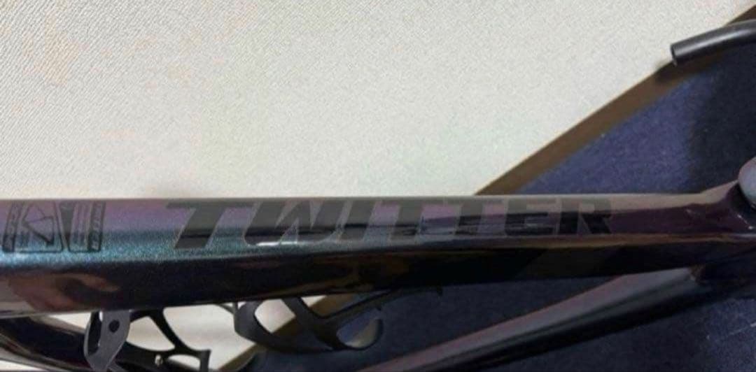 ロードバイクカーボンフレームセット