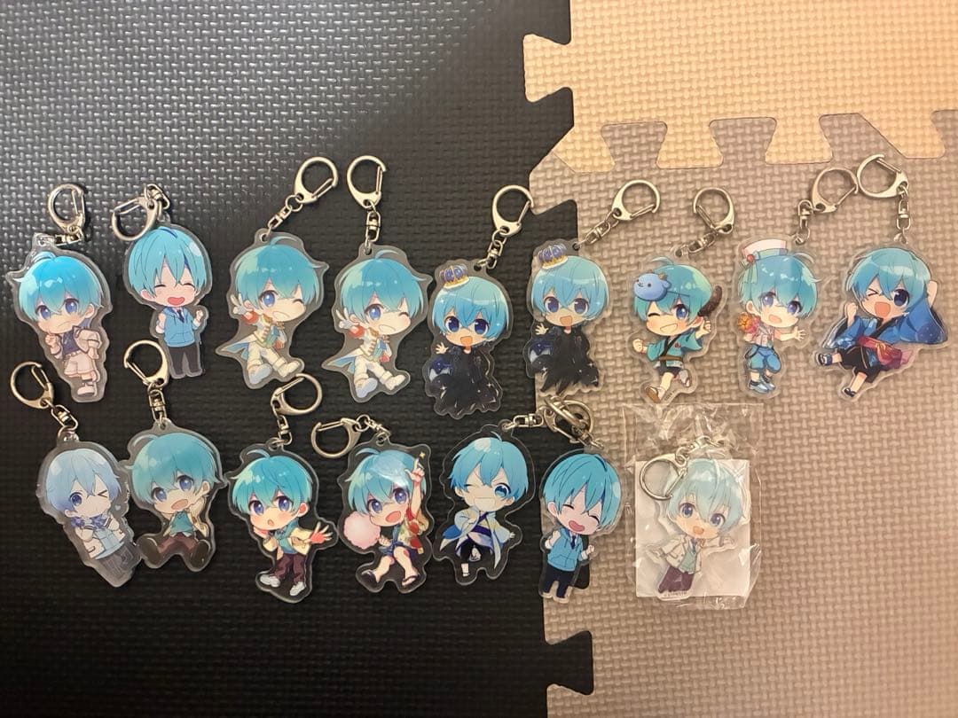 すとぷり ころん アクキー