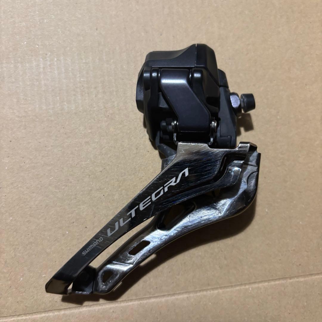 Ultegra フロントディレイラー　di2