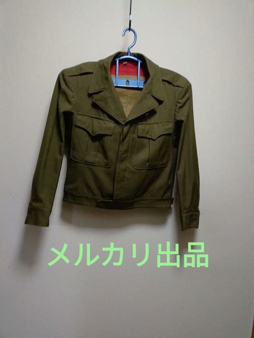 1944年米軍実物 ミリタリージャケットアイクジャケットミリタリー古着。