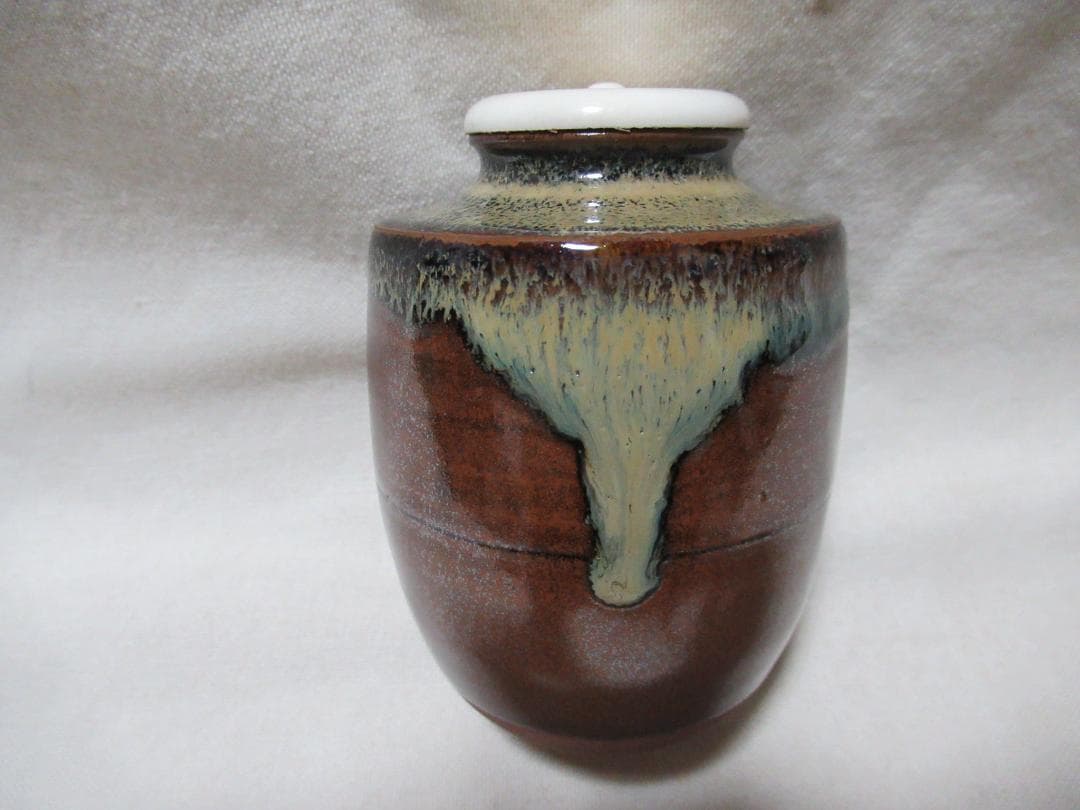 宮川香雲造　肩衝茶入　共箱