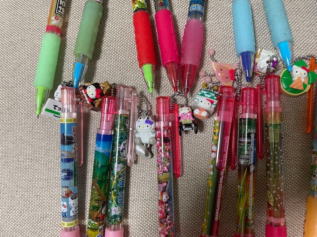 【レア】ご当地キティ　シャープペン　22本セット　チャーム　マスコット