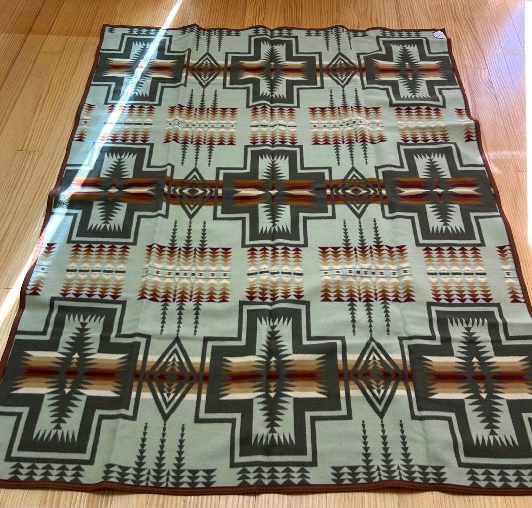 アウトドア寝具 Pendleton Beaver State Indian Blanket