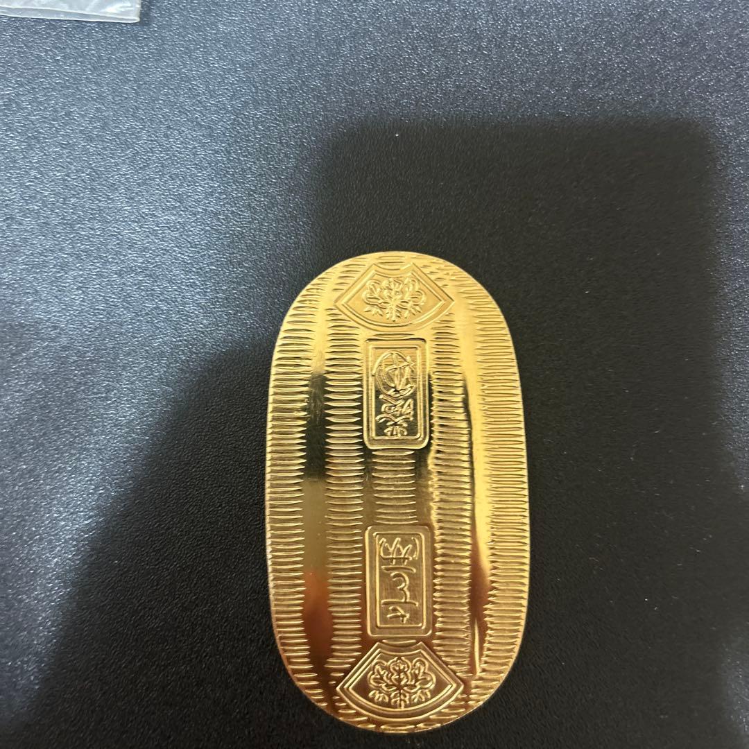 金色模様入りコレクションアイテム 約10cm 22g