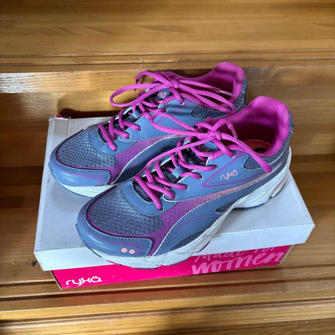 ryka ライカ　シューズ　23㎝　エクササイズ　ランニング　フィットネス
