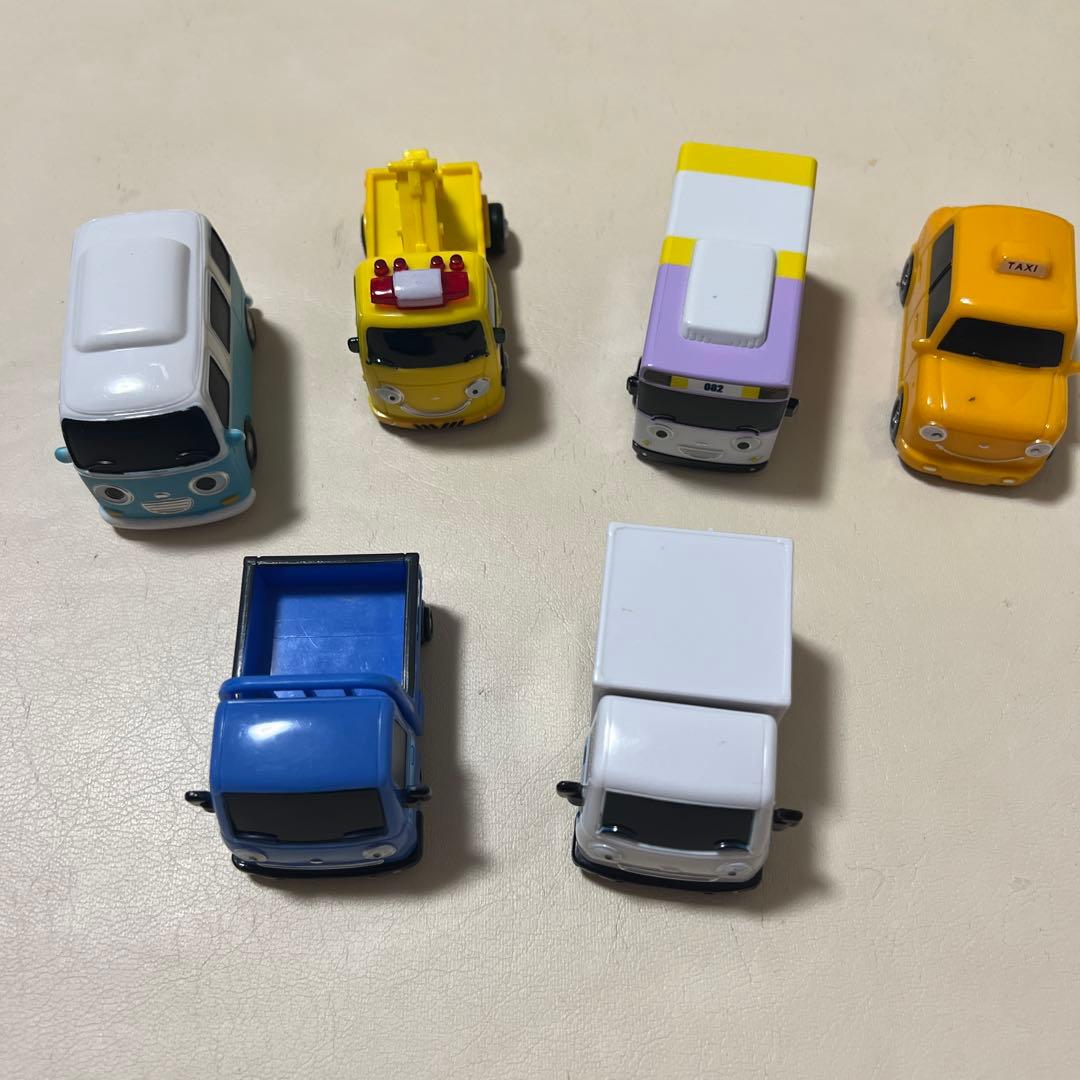 タヨシリーズ　ミニカー15台＋未開封１台