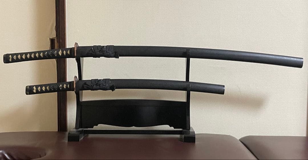 模造刀　居合刀　太刀　脇差　刀掛け　武具　Q663