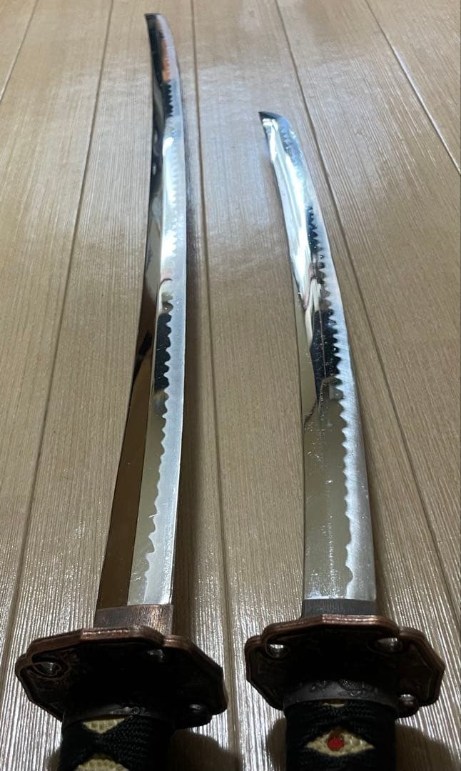 模造刀　居合刀　太刀　脇差　刀掛け　武具　Q663