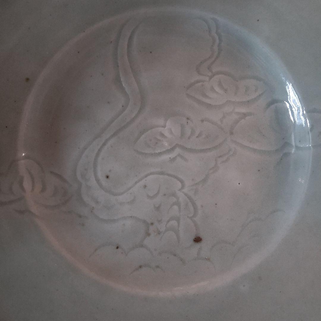 初期伊万里～淡青磁草花文様尺越大皿