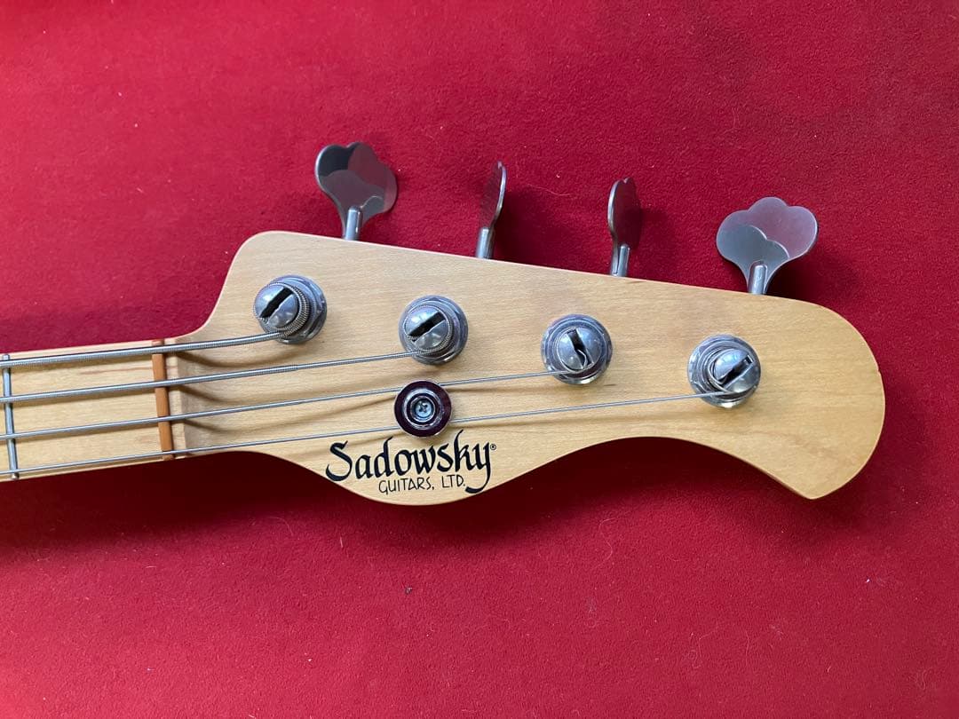 Sadowsky NYC Standerd4 LTDロゴ　 ザドウスキー