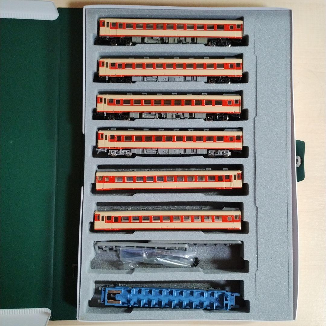 049 Nゲージ 鉄道模型6両セット 赤/クリーム