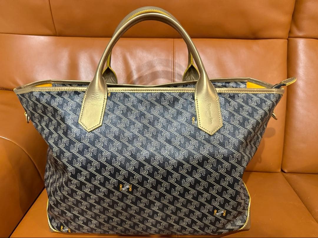 RESURRECTION レザレクション ボストンバック　美品