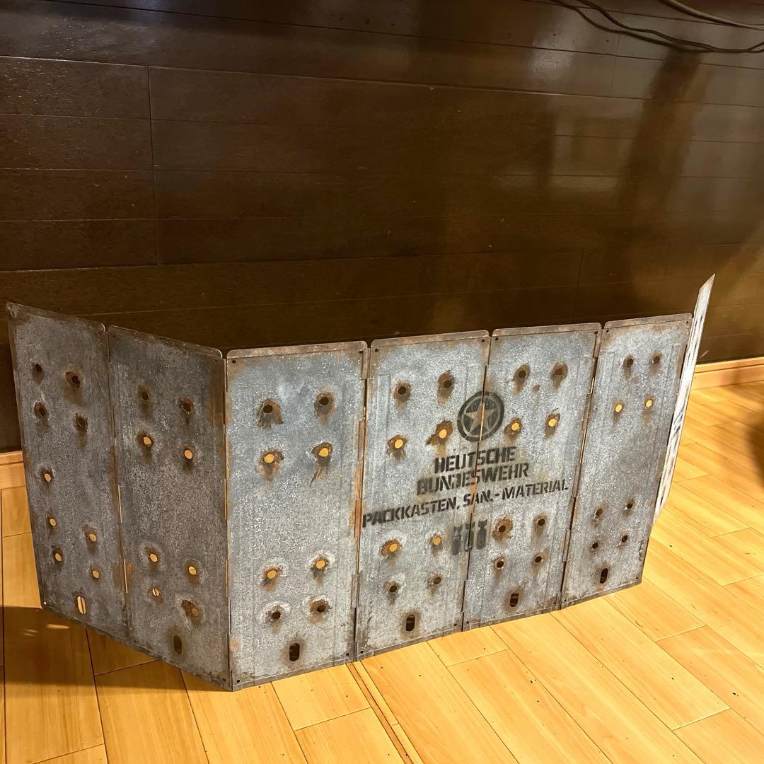 ウィンドスクリーン400cm.ミリタリー，軍幕、焚き火，ソロキャンプ，未使用品