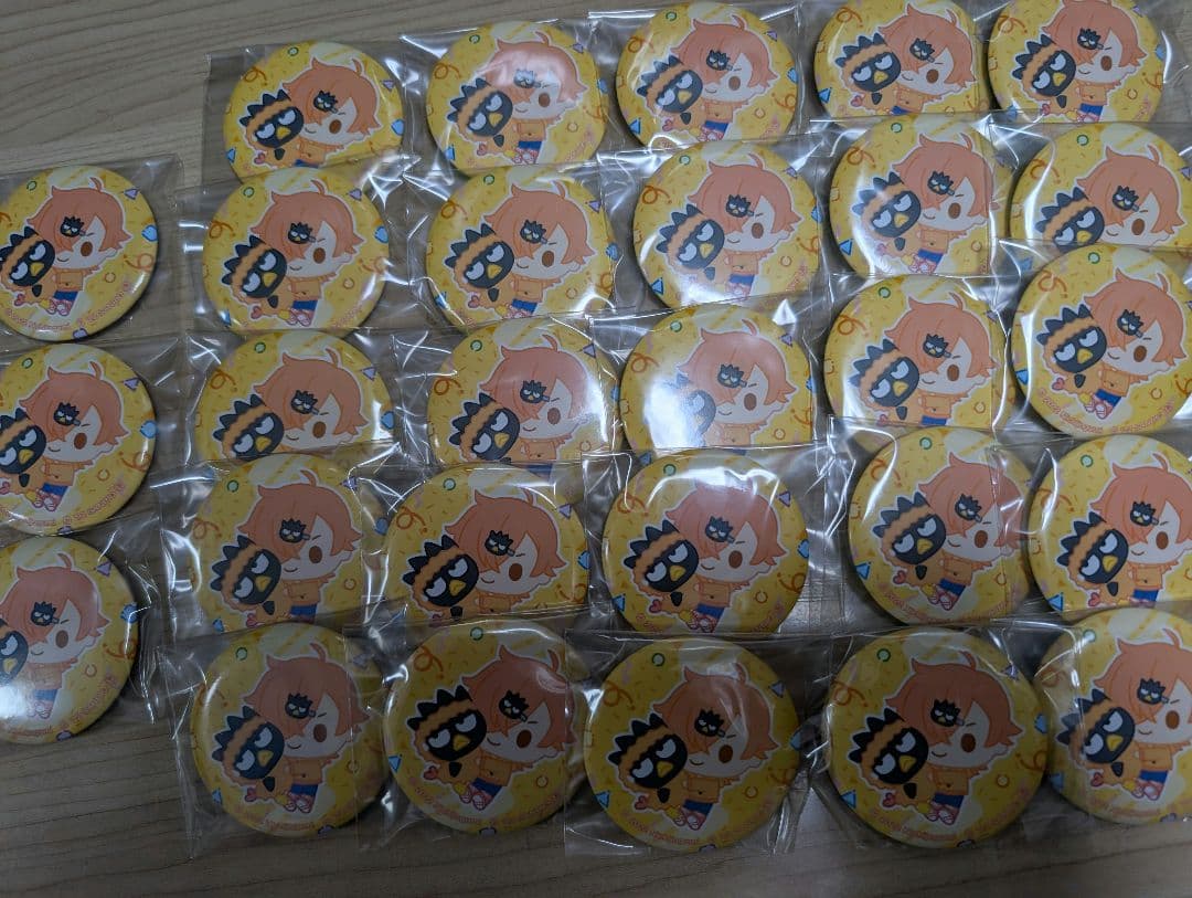 日常組 ぺいんと 缶バッジ サンリオコラボ