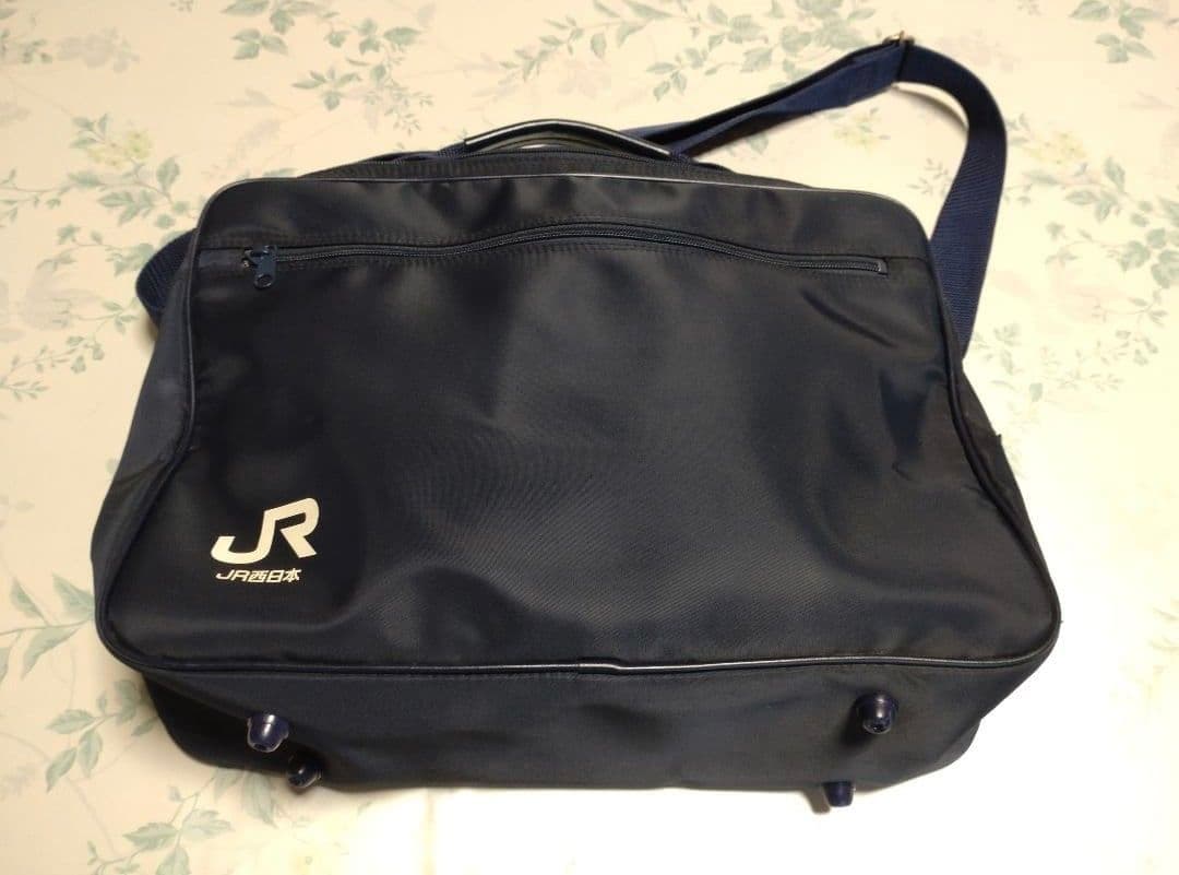 ショルダーバッグ ネイビー