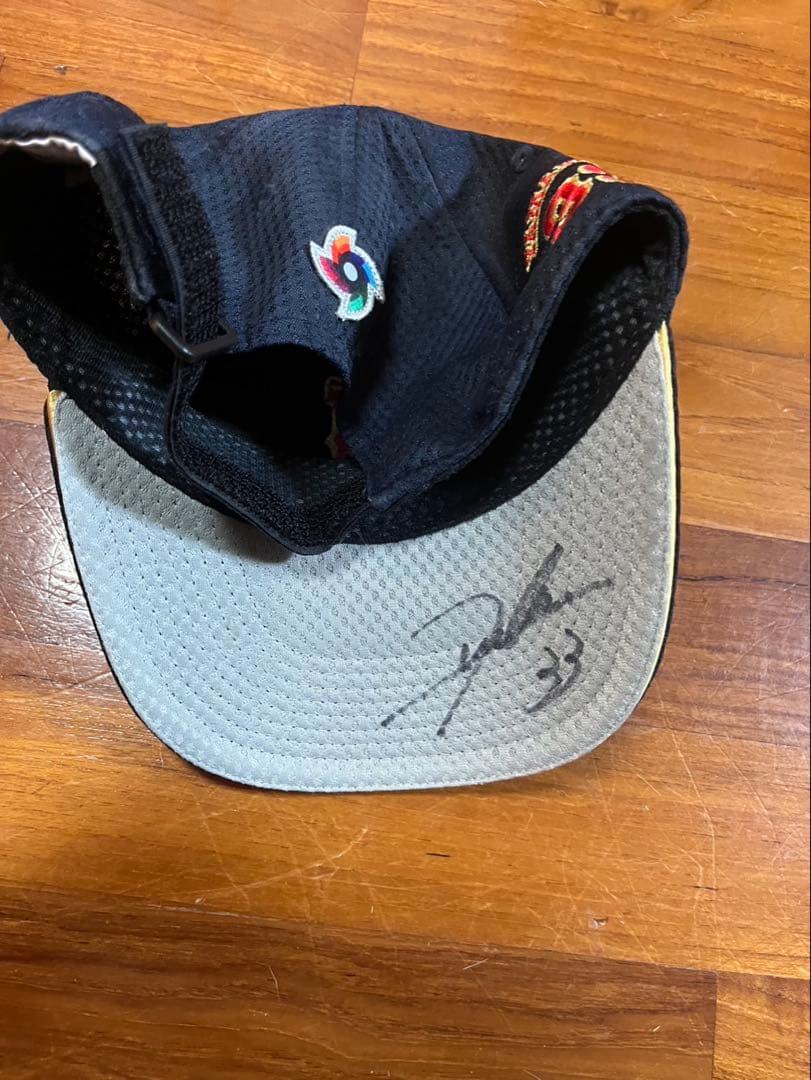 WBC山川穂高 サイン入りネイビーキャップ 33