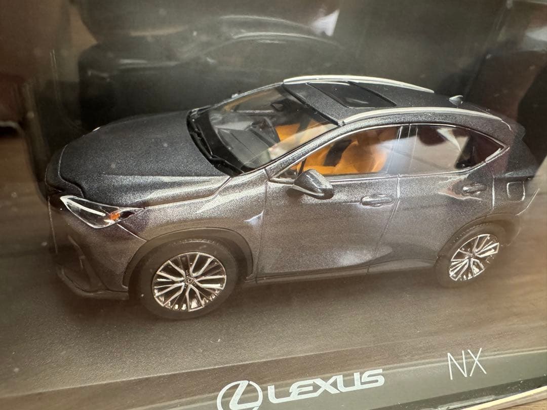 【未使用・未開封】京商　レクサス　新型　NX 1/43 LEXUS