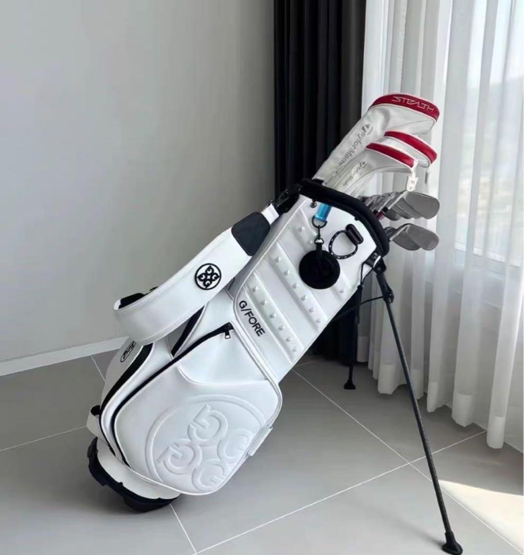 【即発送】 G/FORE ジーフォア ゴルフ キャディバッグ スタンド型ホワイト
