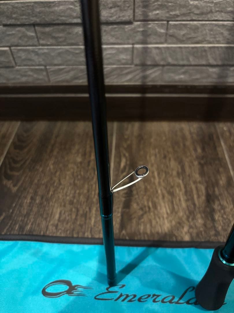 【新品同様極美品】Daiwa エメラルダス X 86ML エギングロッド