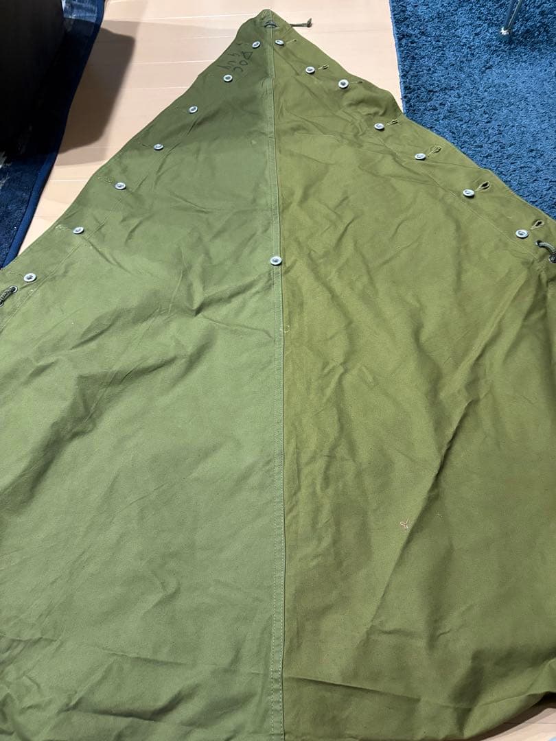 ノルウェー軍幕　シルバーボタン3枚　軍幕