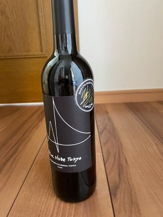 ブルーノート　東京　上原ひろみさんサイン入り　白ワイン