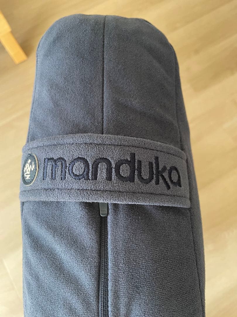 美品　マンドゥカ　ボルスター