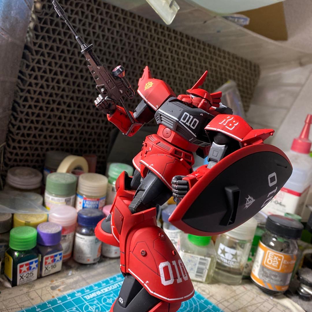 完成品　HGUC ジョニーライデン専用ゲルググ　真紅の稲妻