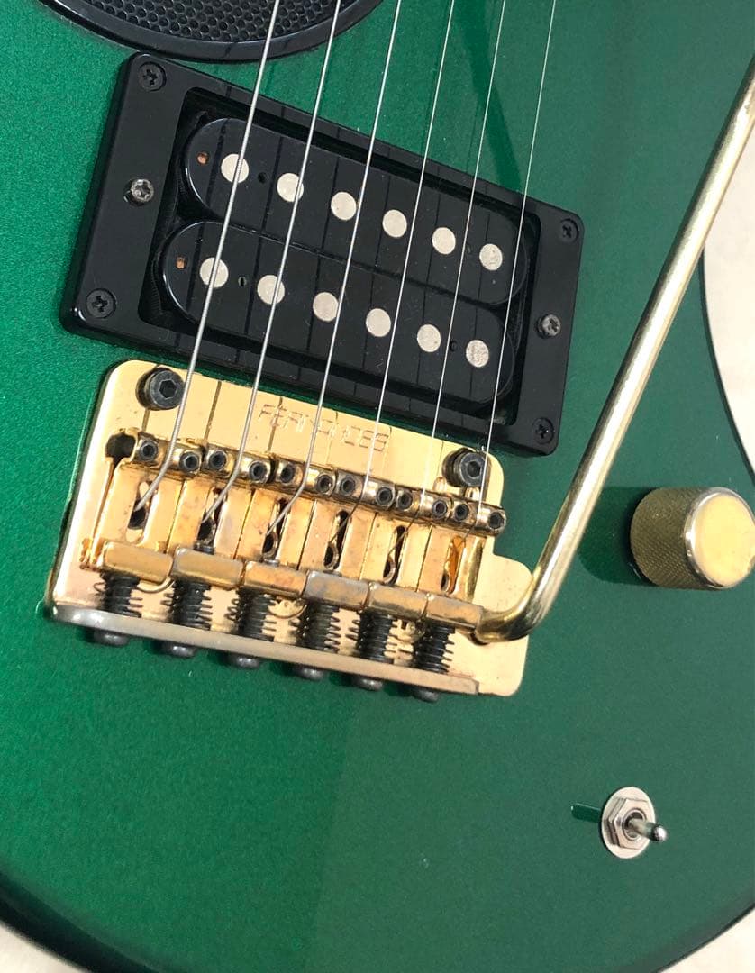 最終値下！【美品】ZO-3 芸達者 グリーン アンプ内蔵ミニギター 専用ケース付