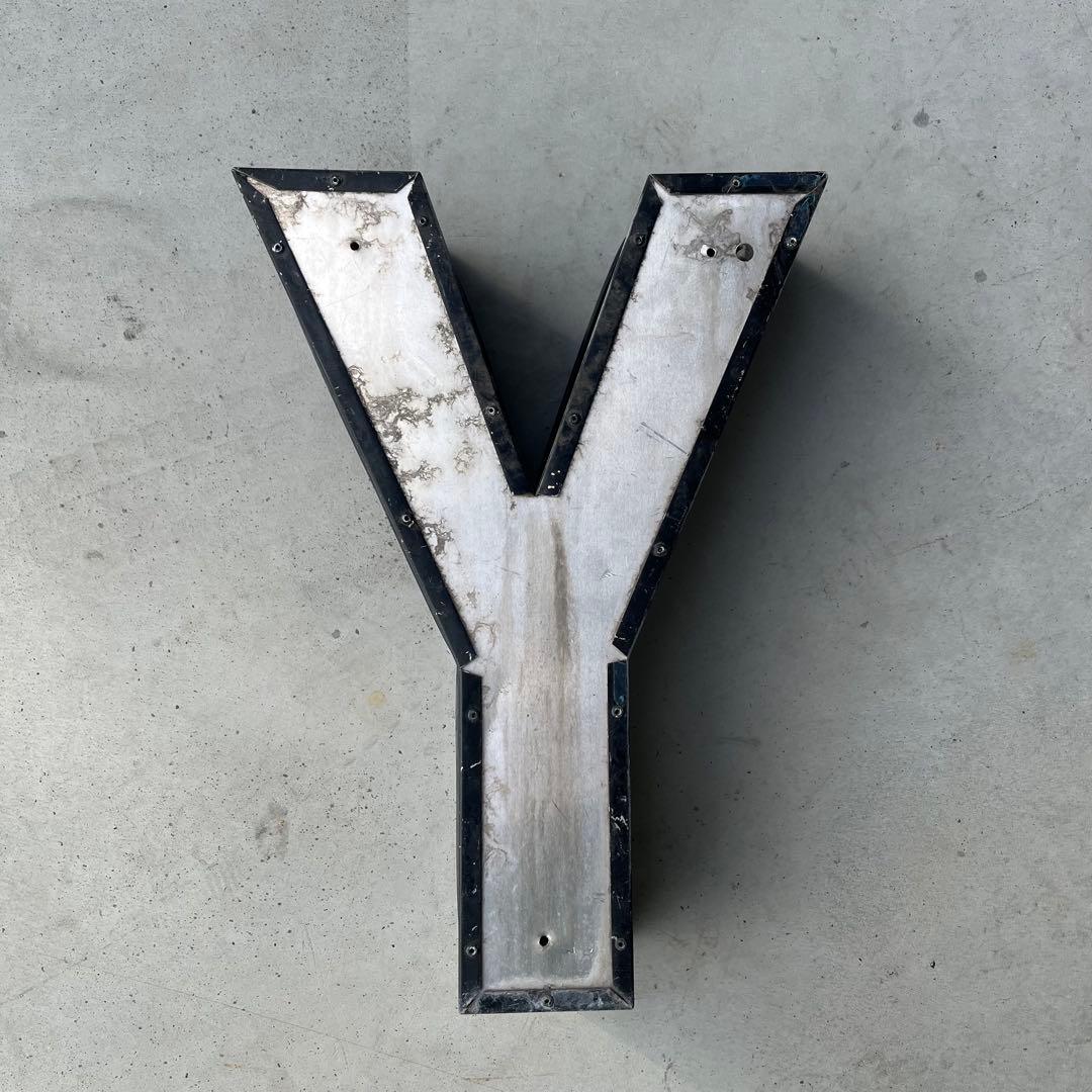 Y 看板 アルファベット レターサイン 文字 アメリカ ビンテージ アンティーク